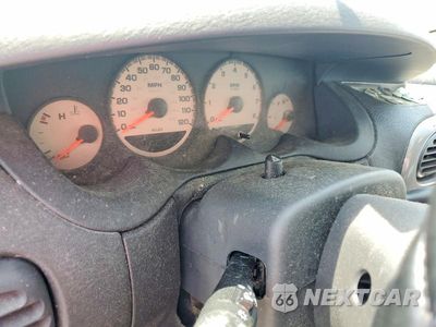 Zdjęcie 9 z 12 samochodu: 2004 DODGE NEON SXT VIN:1B3ES56C14D520979 - miniatura