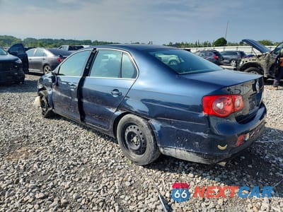 Drugie zdjęcie samochodu z przodu: 2005 VOLKSWAGEN NEW JETTA 2.5 VIN:3VWRF71K45M620673 - miniatura