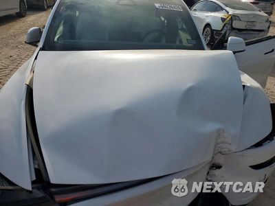 Zdjęcie 11 z 12 samochodu: 2026 TESLA MODEL Y VIN:7SAYGDEE1TA688090 - miniatura