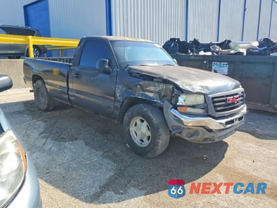 Czwarte zdjęcie samochodu z boku: 2003 GMC NEW SIERRA C1500 VIN:1GTEC14XX3Z130569 - miniatura
