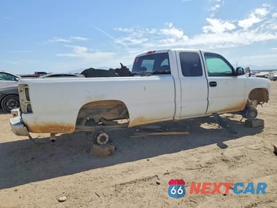 Trzecie zdjęcie samochodu z tyłu: 2000 CHEVROLET SILVERADO C2500 VIN:1GCGC29U3YE320564 - miniatura