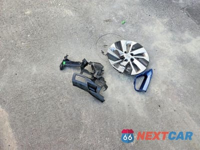 Zdjęcie 12 z 13 samochodu: 2024 BMW 228I VIN:WBA53AK01R7N99377 - miniatura