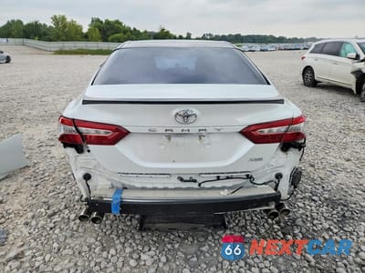 Zdjęcie 6 z 13 samochodu: 2018 TOYOTA CAMRY XSE VIN:4T1B61HK3JU132663 - miniatura