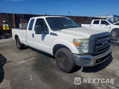 Czwarte zdjęcie samochodu z boku: 2014 FORD F250 SUPER DUTY VIN:1FT7X2A61EEA21961 - miniatura