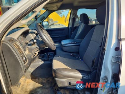 Zdjęcie 7 z 12 samochodu: 2012 DODGE RAM 3500 ST VIN:3C7WDTCL5CG239133 - miniatura