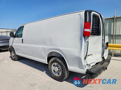 Drugie zdjęcie samochodu z przodu: 2025 CHEVROLET EXPRESS G2500 VIN:1GCWGAFPXS1272147 - miniatura