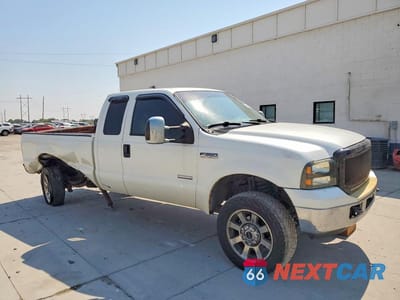 Czwarte zdjęcie samochodu z boku: 2006 FORD F350 SRW SUPER DUTY VIN:1FTWX31P66EB64500 - miniatura