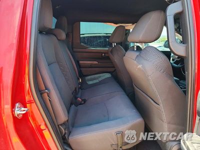 Zdjęcie 10 z 12 samochodu: 2026 TOYOTA TACOMA SR VIN:3TYKD5HN5TT051073 - miniatura
