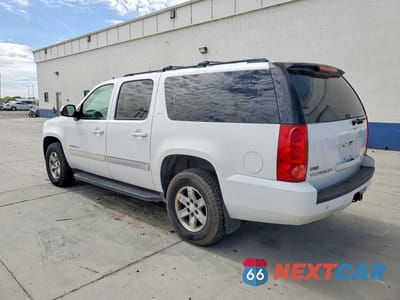 Drugie zdjęcie samochodu z przodu: 2010 GMC YUKON XL K1500 SLT VIN:1GKUKKE3XAR257906 - miniatura