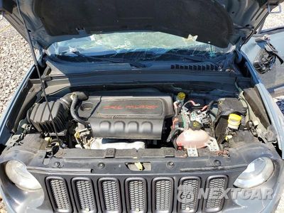 Zdjęcie 12 z 13 samochodu: 2017 JEEP RENEGADE TRAILHAWK VIN:ZACCJBCB7HPE82412 - miniatura