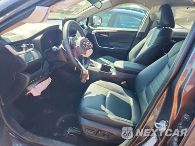 Zdjęcie 7 z 12 samochodu: 2025 TOYOTA RAV4 XLE PREMIUM VIN:2T3A1RFV8SW540817 - miniatura