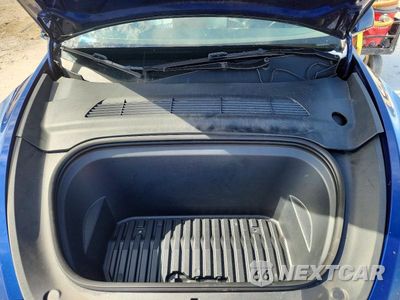 Zdjęcie 12 z 14 samochodu: 2024 TESLA MODEL Y VIN:7SAYGAEE8RF100874 - miniatura