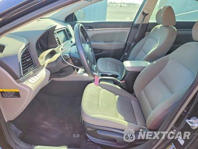 Zdjęcie 7 z 12 samochodu: 2018 HYUNDAI ELANTRA SEL VIN:KMHD84LFXJU588982 - miniatura