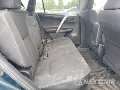 Zdjęcie 11 z 14 samochodu: 2018 TOYOTA RAV4 HYBRID LE VIN:JTMRJREV8JD186538 - miniatura