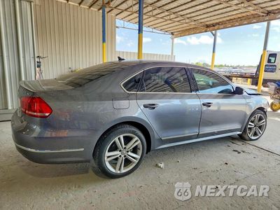 Trzecie zdjęcie samochodu z tyłu: 2013 VOLKSWAGEN PASSAT SEL VIN:1VWCN7A32DC135126 - miniatura