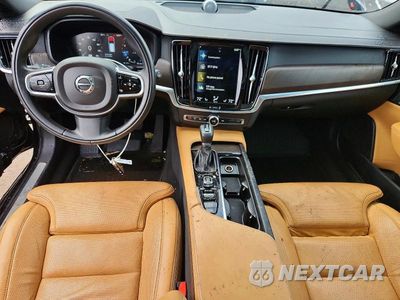 Zdjęcie 8 z 12 samochodu: 2018 VOLVO V90 CROSS COUNTRY T6 INSCRIPTION VIN:YV4A22NL9J1022973 - miniatura