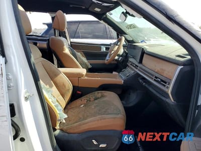 Zdjęcie 7 z 13 samochodu: 2024 HYUNDAI SANTA FE LIMITED VIN:5NMP44GLXRH058429 - miniatura