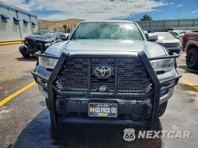 Piąte zdjęcie samochodu w środku: 2020 TOYOTA TACOMA TRD OFF-ROAD VIN:5TFCZ5AN1LX220544 - miniatura