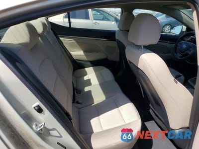 Zdjęcie 10 z 12 samochodu: 2017 HYUNDAI ELANTRA SE VIN:5NPD84LF5HH179944 - miniatura