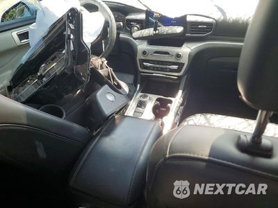 Zdjęcie 8 z 13 samochodu: 2023 FORD EXPLORER XLT VIN:1FMSK7DH7PGB78352 - miniatura