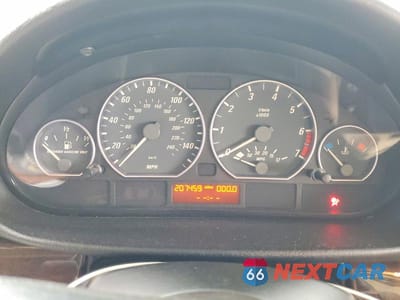 Zdjęcie 9 z 13 samochodu: 2001 BMW 330 CI VIN:WBABN53471JU21924 - miniatura