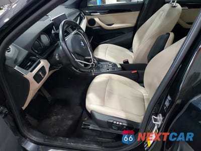 Zdjęcie 7 z 12 samochodu: 2021 BMW X1 XDRIVE28I VIN:WBXJG9C0XM5S23755 - miniatura