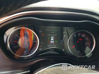 Zdjęcie 9 z 12 samochodu: 2018 DODGE CHALLENGER SXT VIN:2C3CDZAG9JH144861 - miniatura