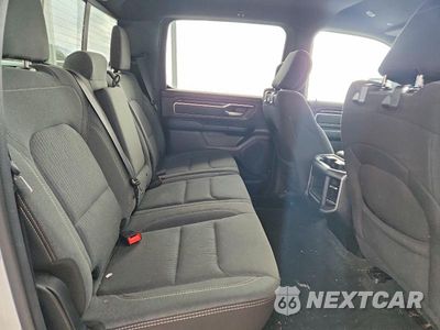 Zdjęcie 10 z 12 samochodu: 2022 RAM 1500 BIG HORN/LONE STAR VIN:1C6RREFT9NN479404 - miniatura