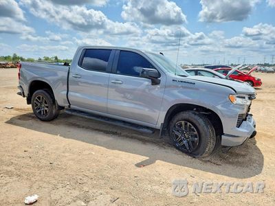 Czwarte zdjęcie samochodu z boku: 2024 CHEVROLET SILVERADO K1500 RST VIN:2GCUDEED6R1258605 - miniatura