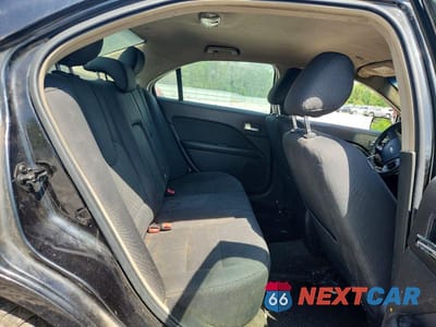 Zdjęcie 10 z 12 samochodu: 2011 FORD FUSION SE VIN:3FAHP0HA7BR208817 - miniatura