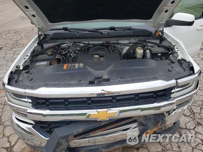 Zdjęcie 11 z 12 samochodu: 2018 CHEVROLET SILVERADO K1500 LT VIN:1GCVKREH6JZ167379 - miniatura