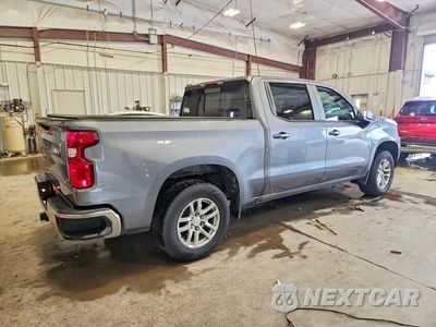 Trzecie zdjęcie samochodu z tyłu: 2019 CHEVROLET SILVERADO K1500 LT VIN:1GCUYDED4KZ124459 - miniatura