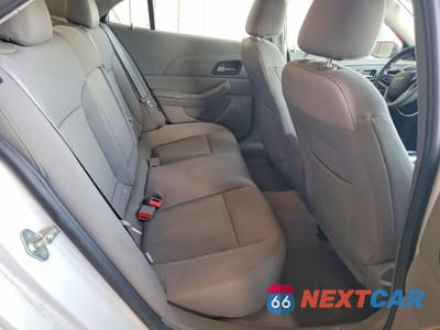 Zdjęcie 10 z 13 samochodu: 2015 CHEVROLET MALIBU LS VIN:1G11B5SL8FF117312 - miniatura