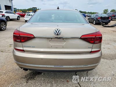 Zdjęcie 6 z 13 samochodu: 2017 VOLKSWAGEN PASSAT SEL PREMIUM VIN:1VWCT7A33HC014519 - miniatura