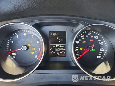 Zdjęcie 9 z 12 samochodu: 2015 VOLKSWAGEN JETTA BASE VIN:3VW2K7AJ8FM272012 - miniatura