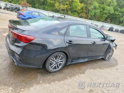 Trzecie zdjęcie samochodu z tyłu: 2024 KIA FORTE GT LINE VIN:3KPF54AD8RE808847 - miniatura