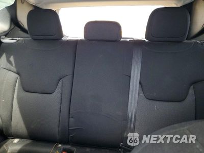 Zdjęcie 10 z 13 samochodu: 2021 JEEP RENEGADE SPORT VIN:ZACNJDAB5MPM96369 - miniatura