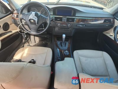 Zdjęcie 8 z 12 samochodu: 2011 BMW 328 I VIN:WBAPH7C58BE681468 - miniatura