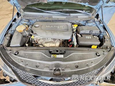 Zdjęcie 11 z 13 samochodu: 2015 CHRYSLER 200 S VIN:1C3CCCBB7FN704944 - miniatura