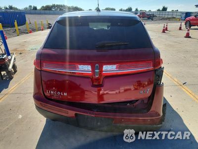 Zdjęcie 6 z 13 samochodu: 2013 LINCOLN MKT VIN:2LMHJ5FK6DBL57225 - miniatura