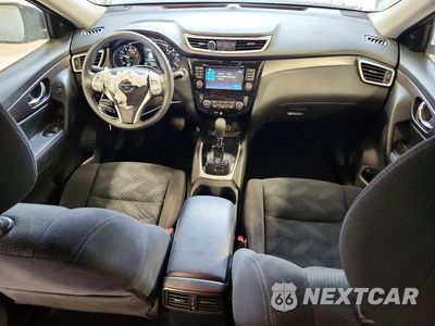 Zdjęcie 8 z 13 samochodu: 2016 NISSAN ROGUE SV VIN:JN8AT2MVXGW141408 - miniatura