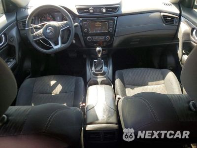 Zdjęcie 8 z 12 samochodu: 2018 NISSAN ROGUE S VIN:5N1AT2MTXJC717738 - miniatura