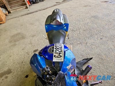 Piąte zdjęcie samochodu w środku: 2006 SUZUKI GSX-R600 K6 VIN:JS1GN7DA462111024 - miniatura