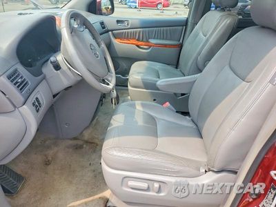 Zdjęcie 7 z 13 samochodu: 2007 TOYOTA SIENNA XLE 7-PASSENGER VIN:5TDZK22CX7S036984 - miniatura
