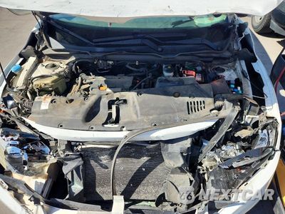 Zdjęcie 11 z 13 samochodu: 2016 HONDA CIVIC LX VIN:19XFC2F5XGE034061 - miniatura