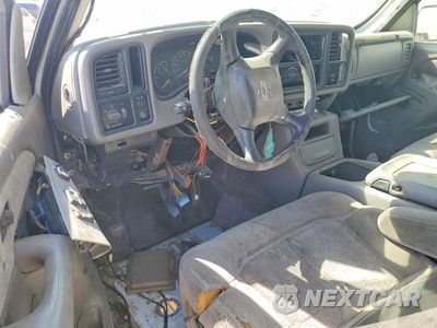 Zdjęcie 8 z 12 samochodu: 2000 CHEVROLET SILVERADO C2500 VIN:1GCGC29U3YE320564 - miniatura