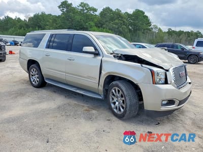 Czwarte zdjęcie samochodu z boku: 2015 GMC YUKON XL DENALI VIN:1GKS1JKJ8FR195825 - miniatura