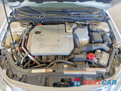 Zdjęcie 11 z 12 samochodu: 2010 FORD FUSION HYBRID VIN:3FADP0L34AR128848 - miniatura