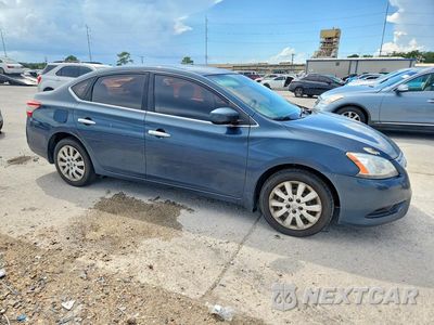 Czwarte zdjęcie samochodu z boku: 2014 NISSAN SENTRA S VIN:3N1AB7AP5EL654427 - miniatura
