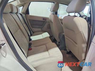Zdjęcie 10 z 12 samochodu: 2010 FORD FOCUS SE VIN:1FAHP3FNXAW288200 - miniatura
